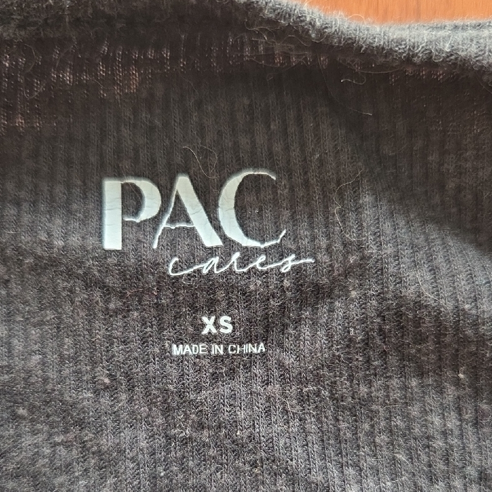 PacSun Black Ribbed Cropped Tee - Picture 3 of 4